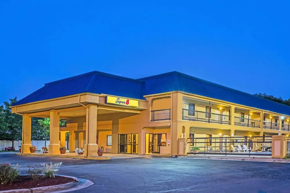 Super 8 Norcross/I-85 Atlanta