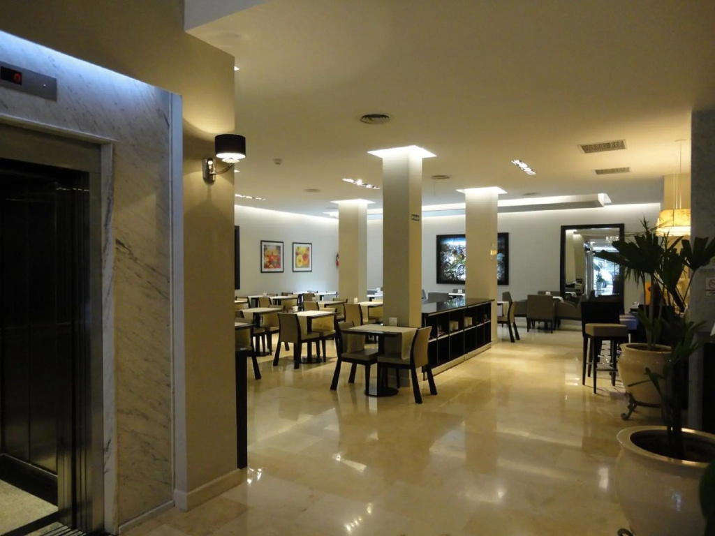 Hotel Napoleon - Général