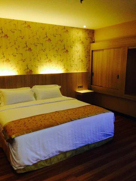 Mandarin Hotel