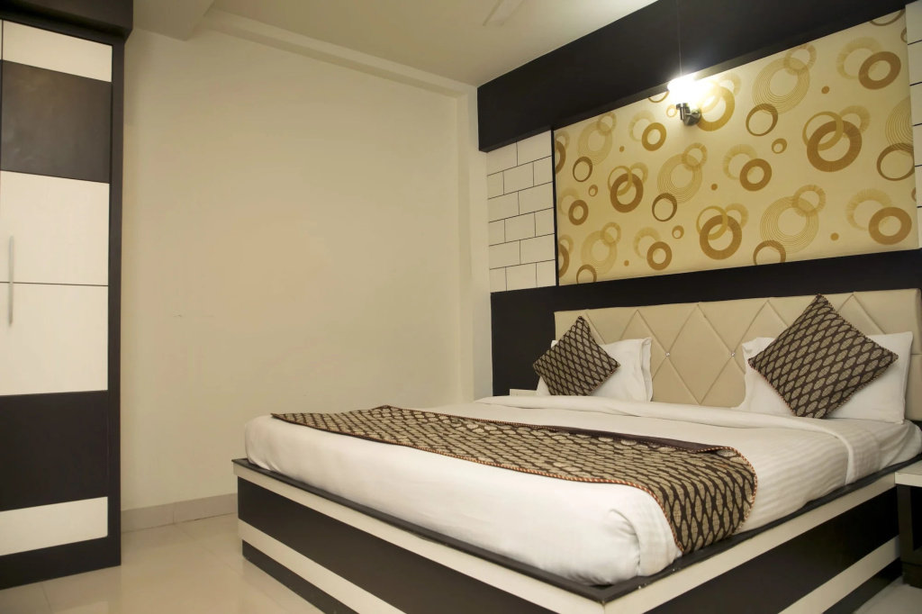 Hotel Ganges Grand — 3