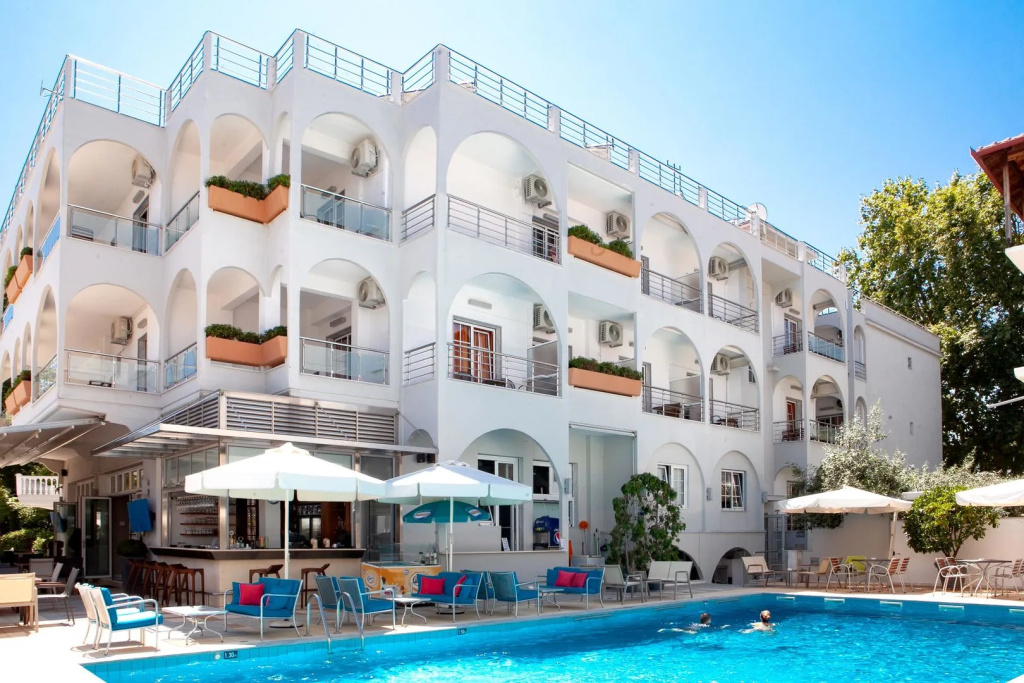 Kronos Hotel - Général