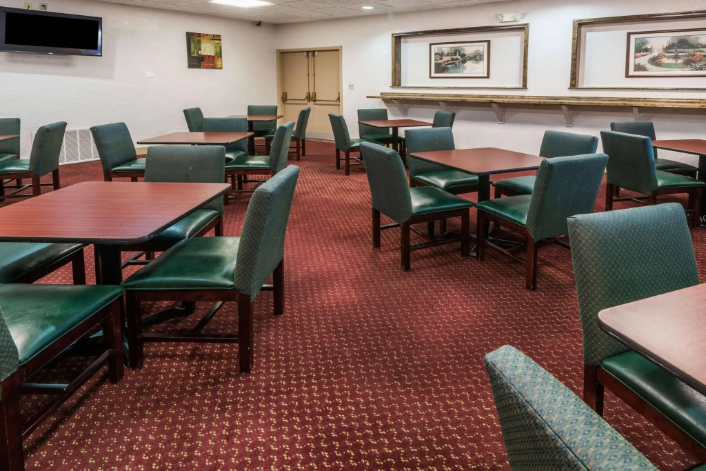 Columbus Grand Hotel & Banquet Center - Général