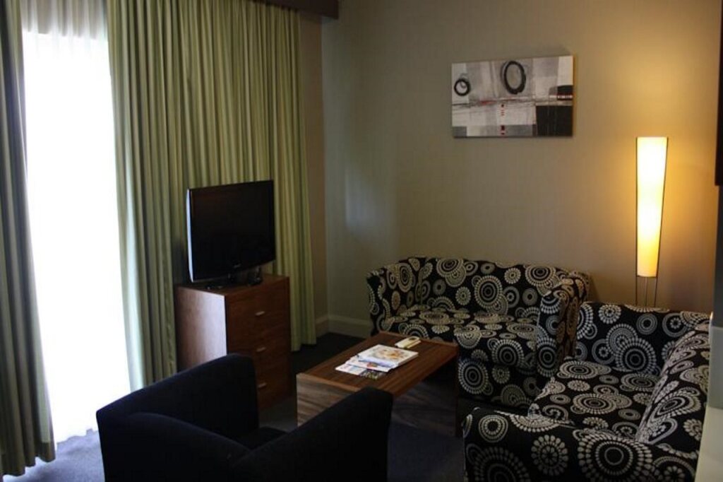 Quality Hotel Dickson by null