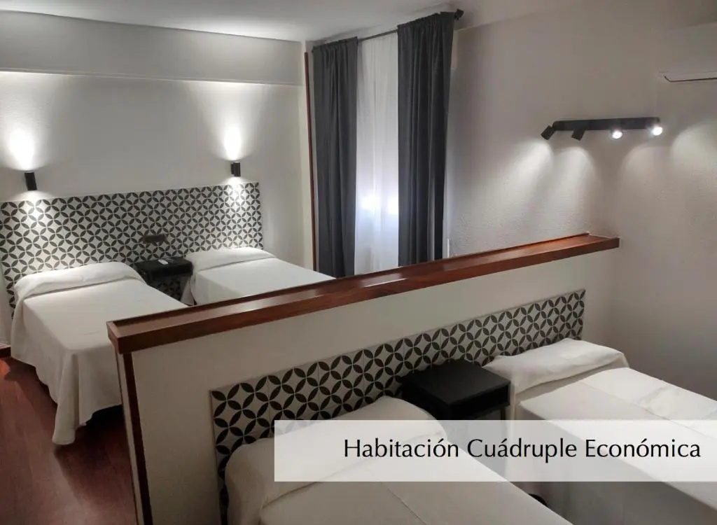 Economy Quadruple room
