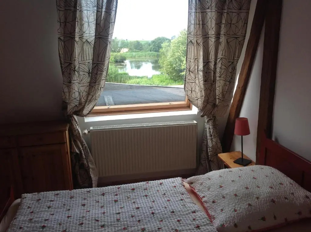 3 Bedrooms Apartment