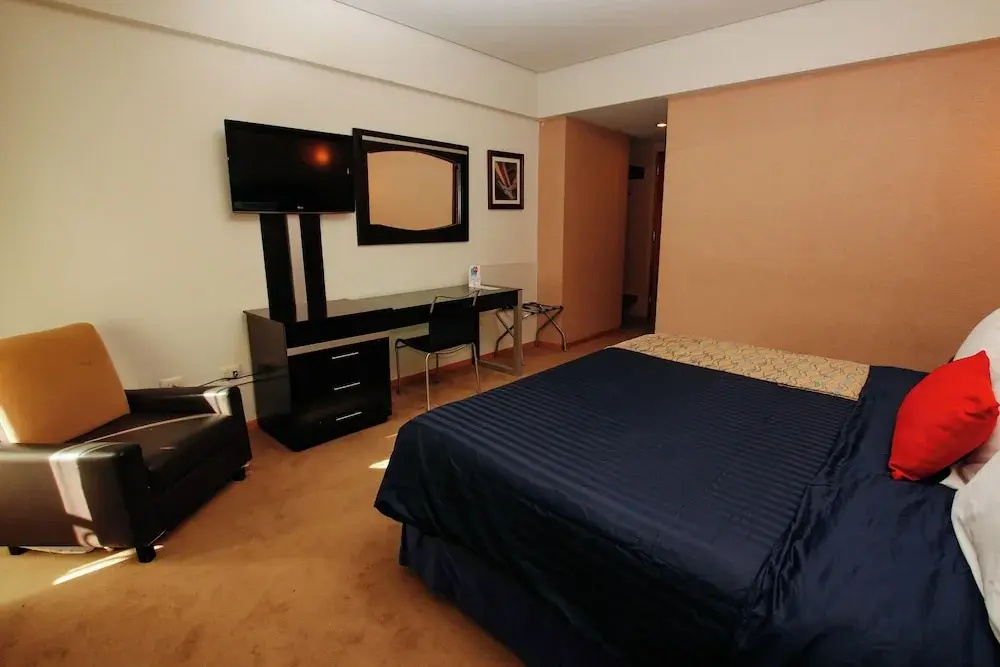 Hotel Colon Plaza Business Class - Chambres