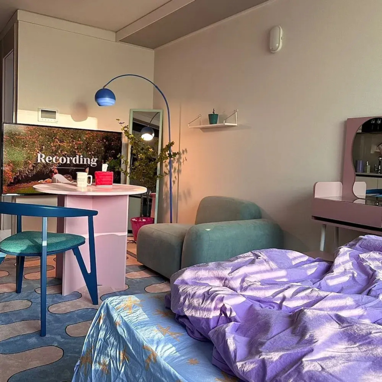 Deluxe Double room with city view full double bed
