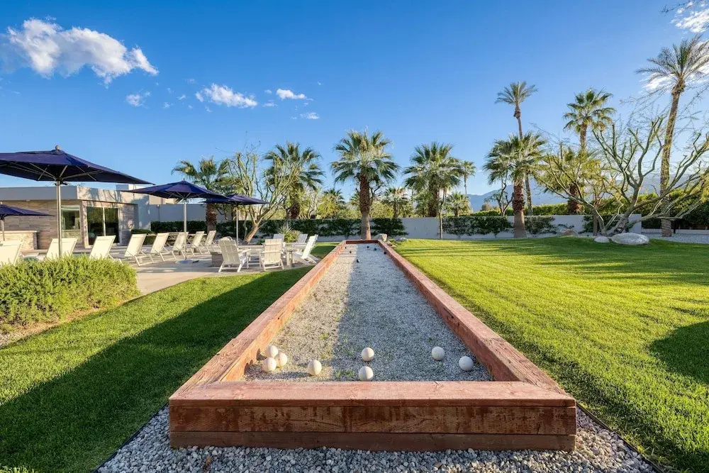 Polo Villa 5 by Avantstay Outdoor Bocce Ball Fire Pit BBQ Pool Spa 260332 6 Bedrooms