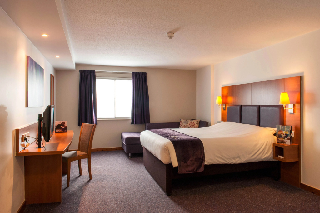 Premier Inn Swansea City Centre - Général