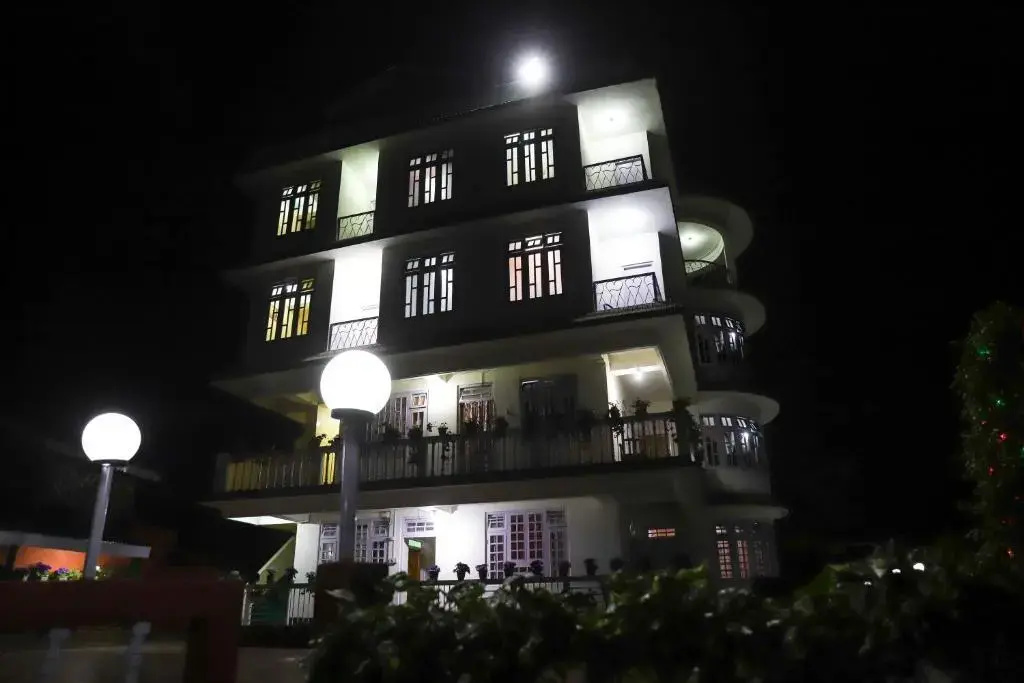 Dungmali Heritage Resort