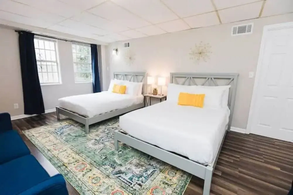 47th Place Forest Park — фото 3