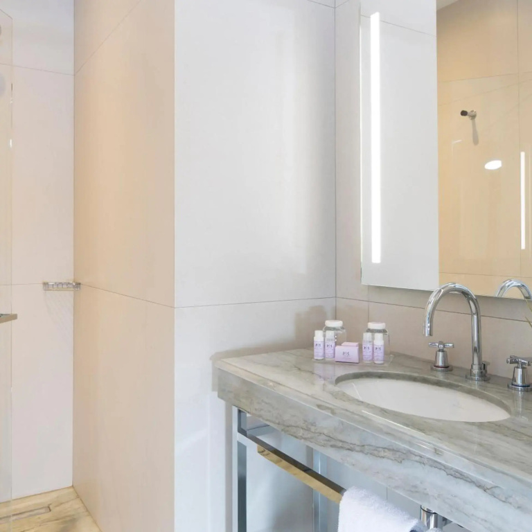 Hotel photo 27
