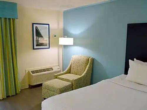 Carolinian Beach Resort by Vacasa - Chambres