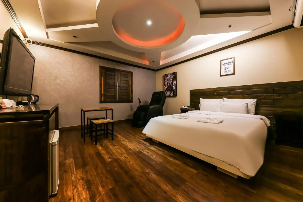 Hotel photo 25