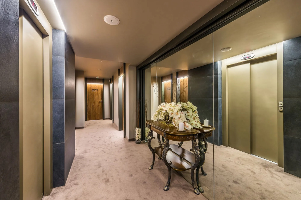 All Seasons Residence Hotel - фото 17