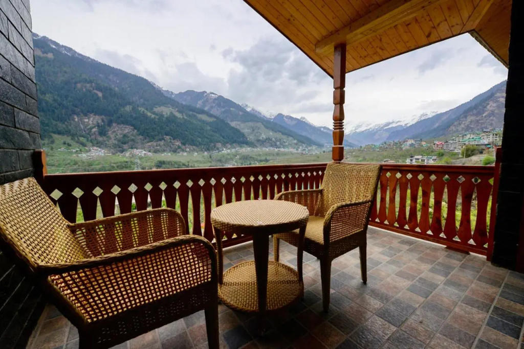 Clarks Inn Suites Manali