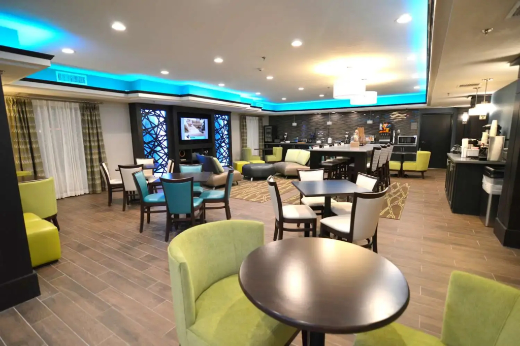 Best Western Plus Liberal Hotel & Suites - фото 19