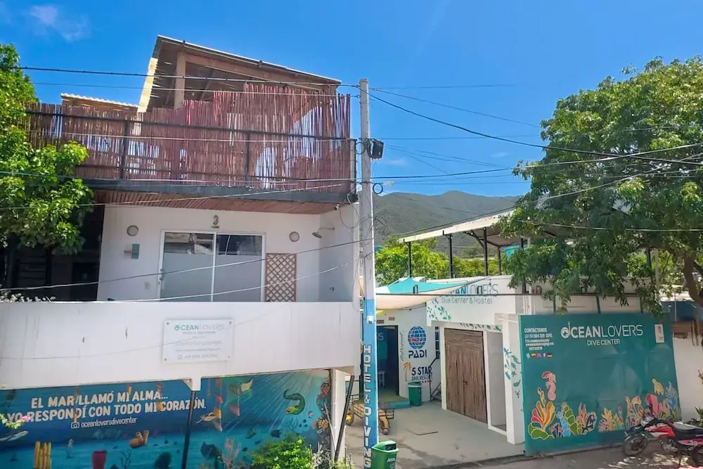 Ocean Lovers Taganga Dive Center& Hostel