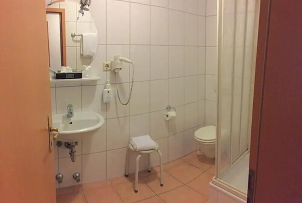 Hotel Restaurant Kasserolle - Chambres