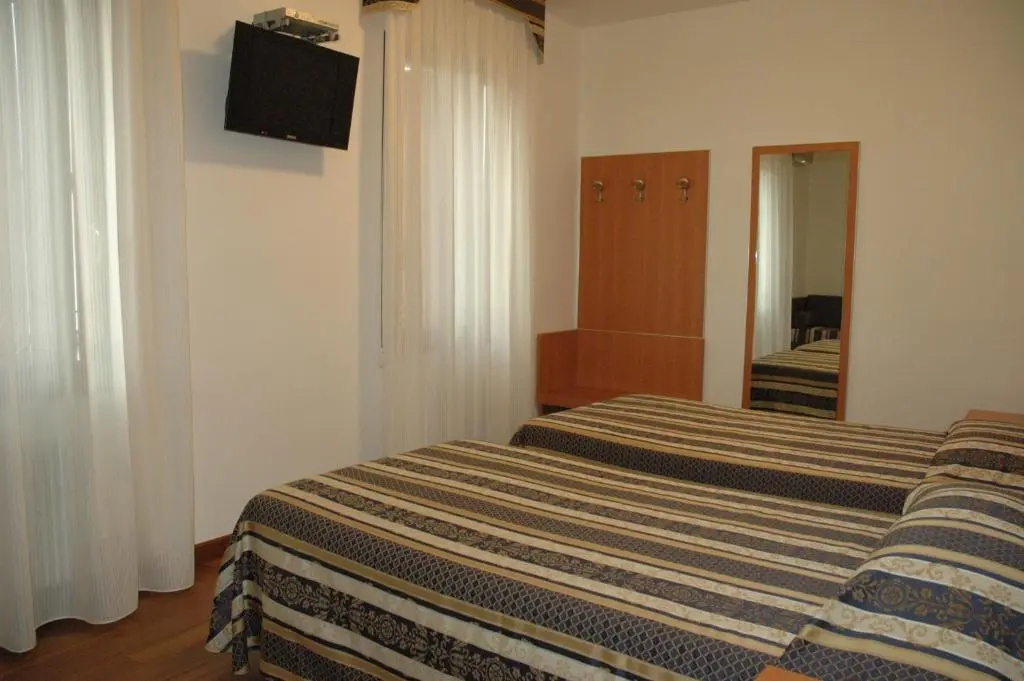 Hotel Ristorante Dotto - Chambres