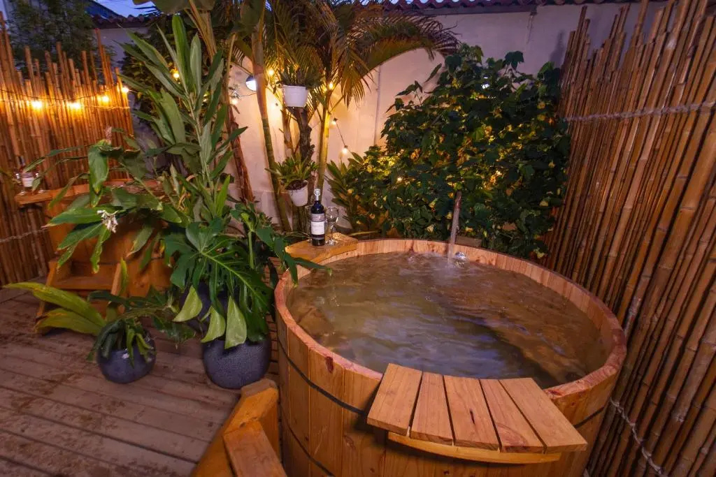 Standard Double room with garden view (full double bed)