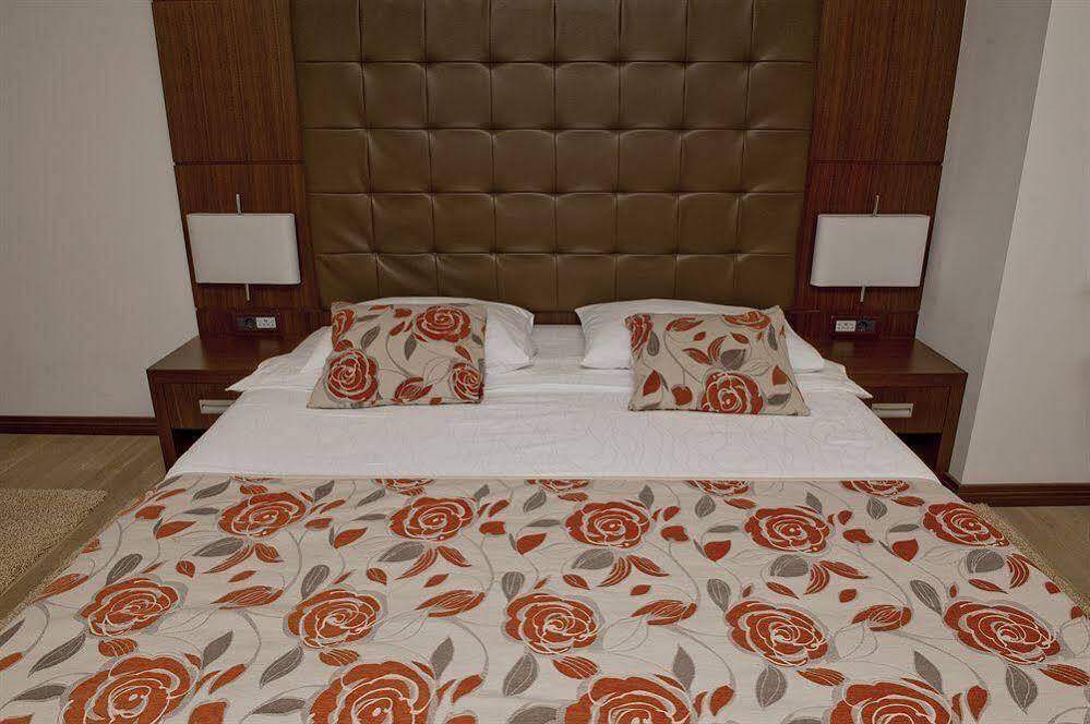 Hotel Mauro by null
