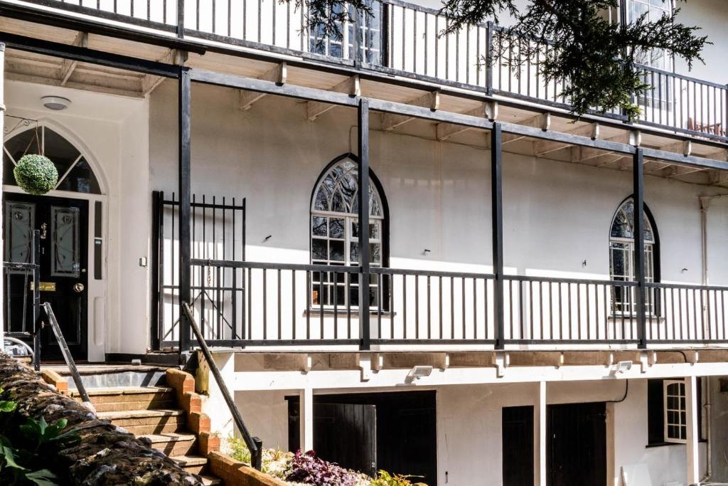 1 Claremont