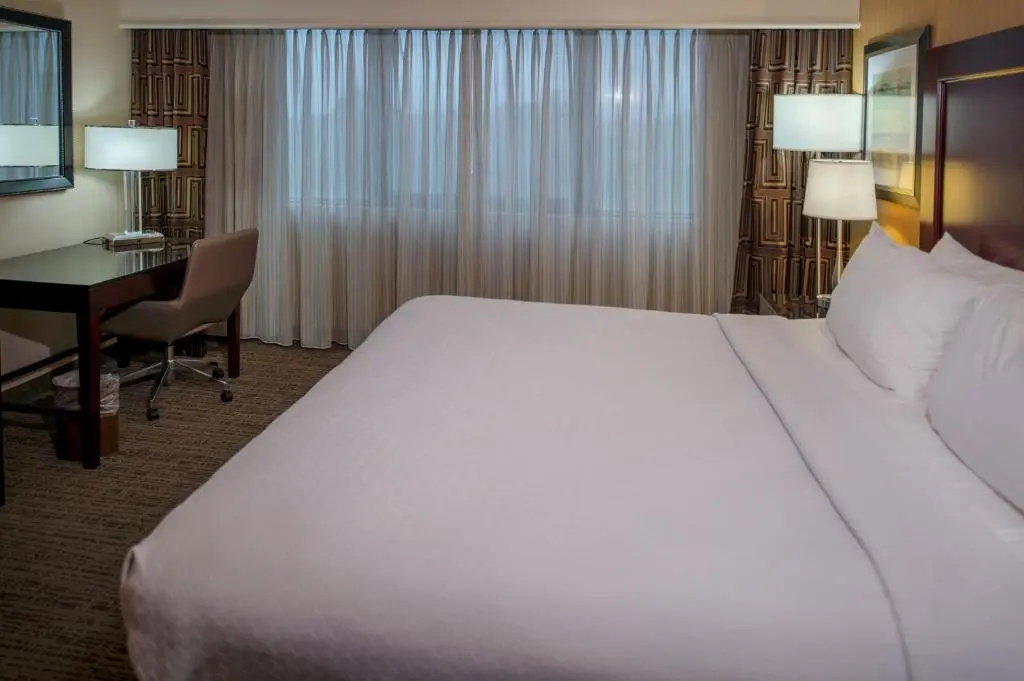Crowne Plaza St. Louis Airport by IHG - Chambres