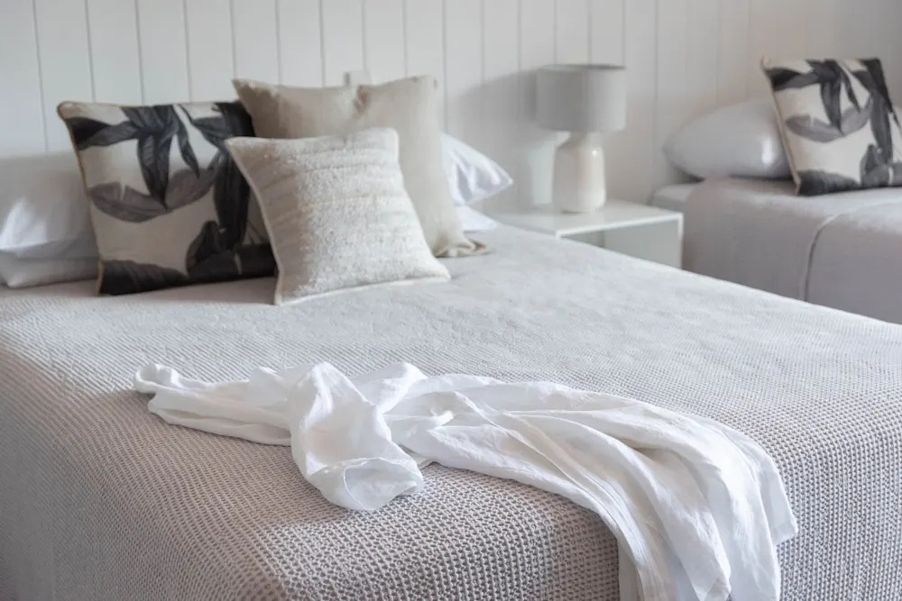 Double Studio (full double bed)