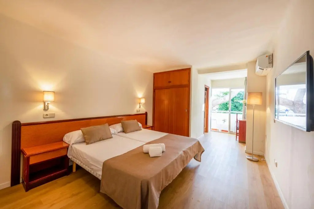 Superior room