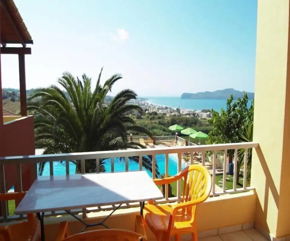 Apartment with balcony