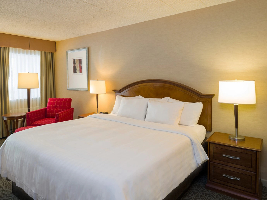 Standard Double Club room (full double bed)