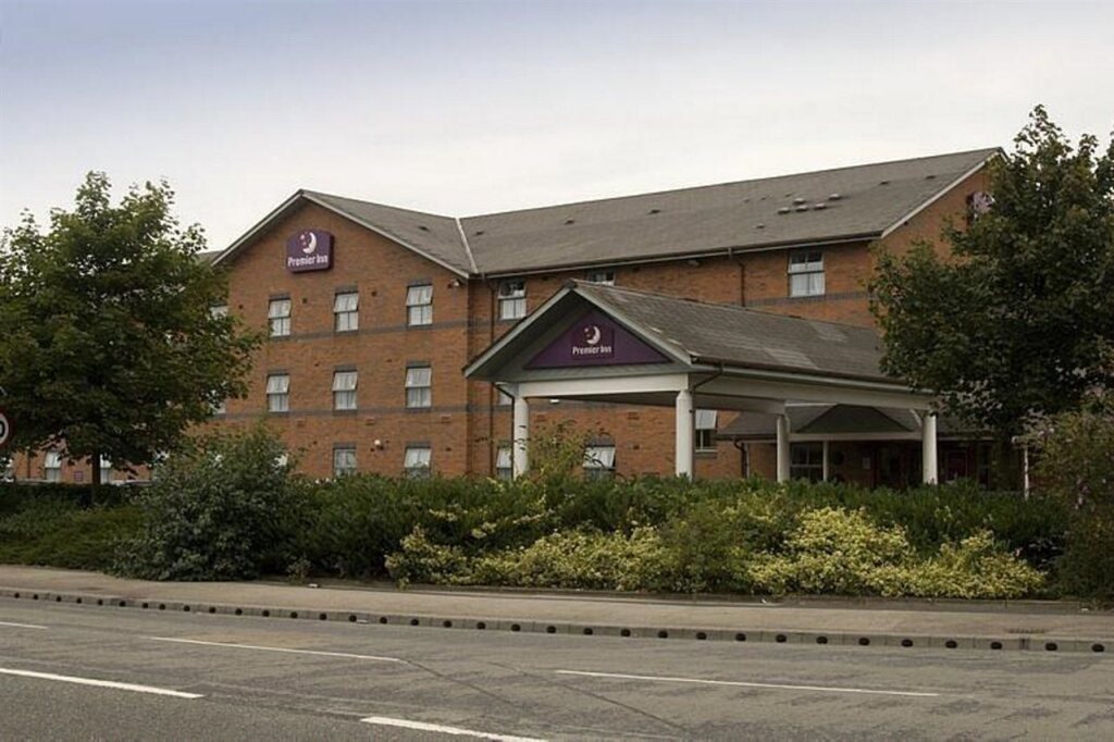 ibis budget Sheffield Arena - 6