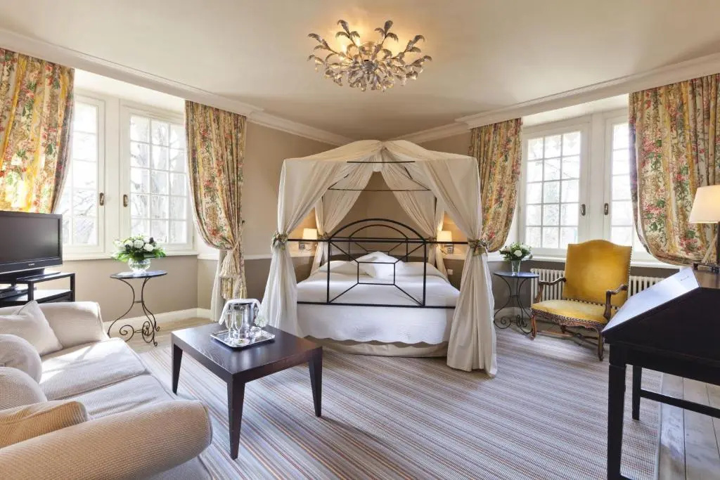 Relais et Châteaux - Château De Germigney - Chambres
