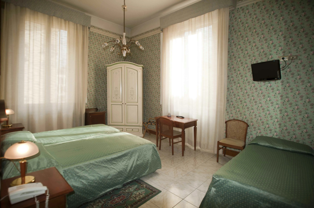 Hotel Beatrice — 5