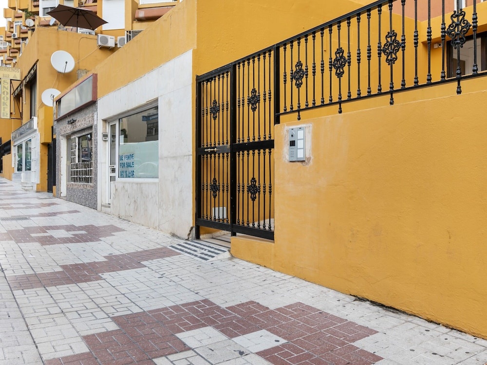 Pleasant Holiday Home in Torremolinos near Beach