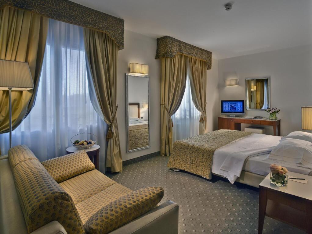 Двухместный номер Superior двуспальная кровать в Hotel Plaza Venice