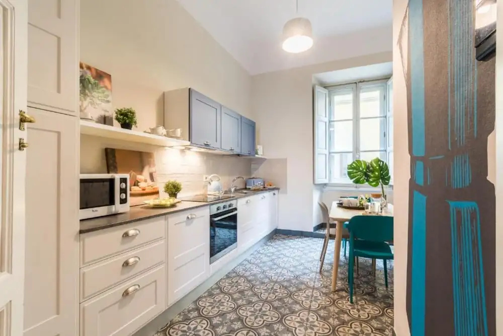 3 Bedrooms Apartment with river view