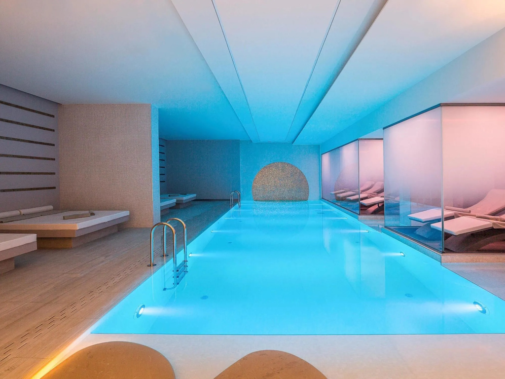 Novotel Istanbul Bosphorus - 4