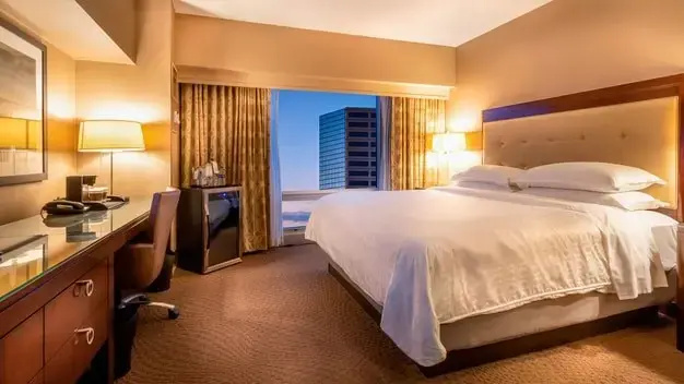 Sheraton Indianapolis Hotel at Keystone Crossing - Chambres