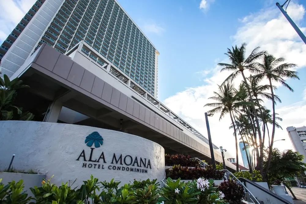 Ala Moana Hotel by AirPads
