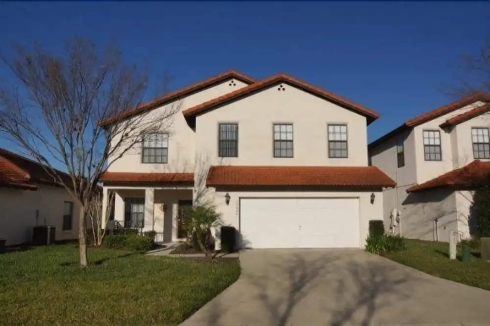 Highgrove 16620 - Four Bedroom Villa with Private Pool