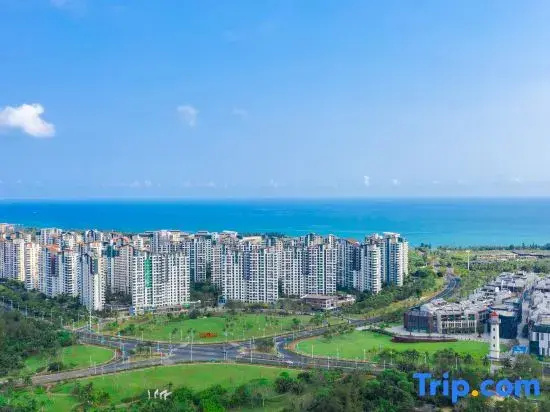Enjoy The Sea And Mountains