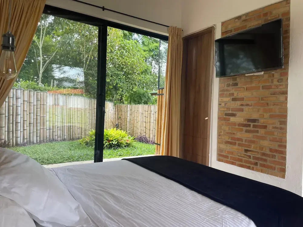 2 Bedrooms Standard Double room (full double bed)