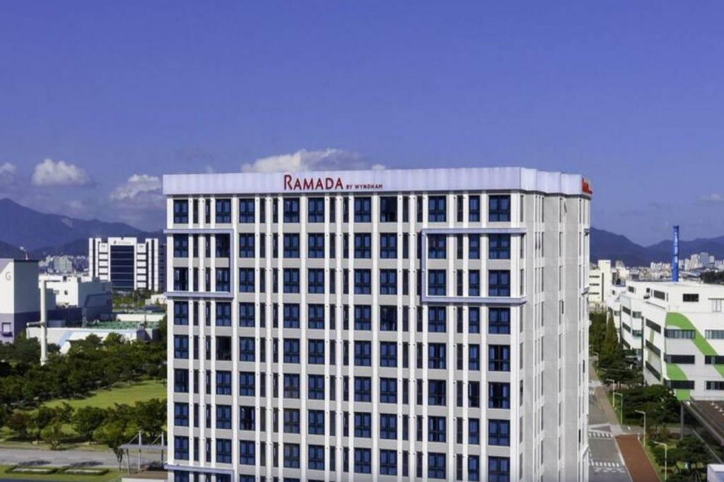 Ramada by Wyndham Gumi