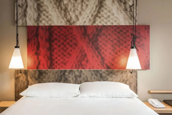 Economy room