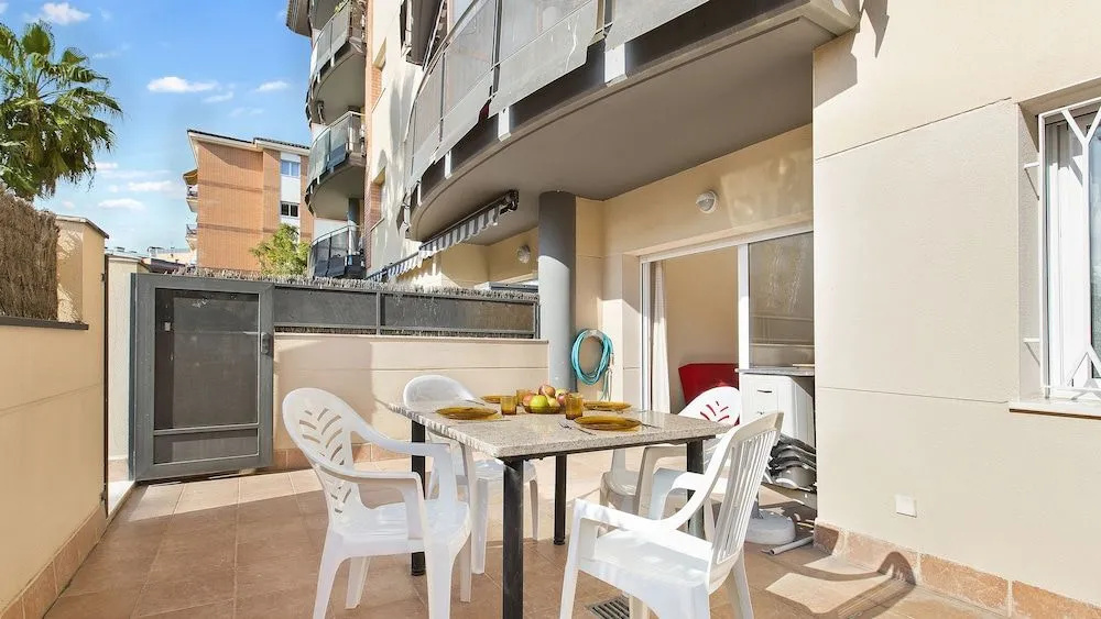 Apartment Port 53