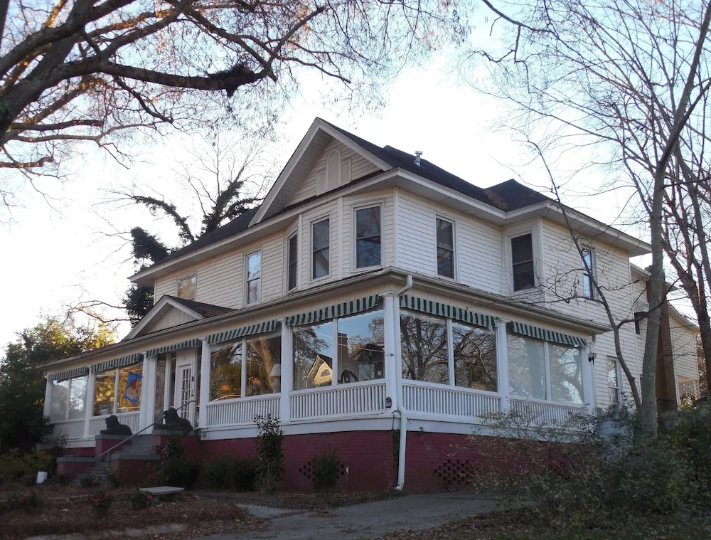 Niagara Tour Company B&B