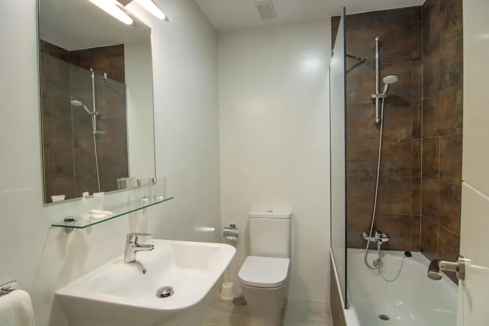 Premium Double room with balcony (full double bed)