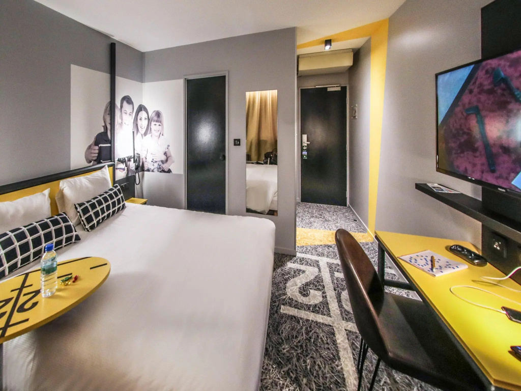 Standard Double room (full double bed)